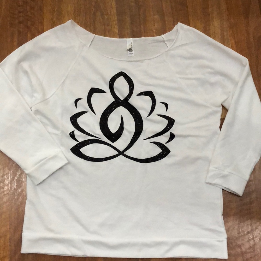 Yoga lotus namaste 3/4 sleeve top